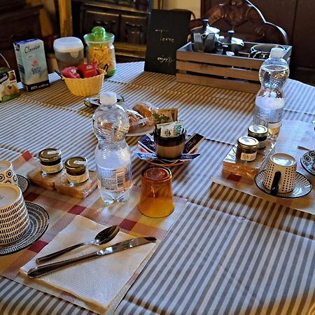 Agriturismo Abbazia Sette Frati A Casa Di Sara Pietrafitta  Екстериор снимка