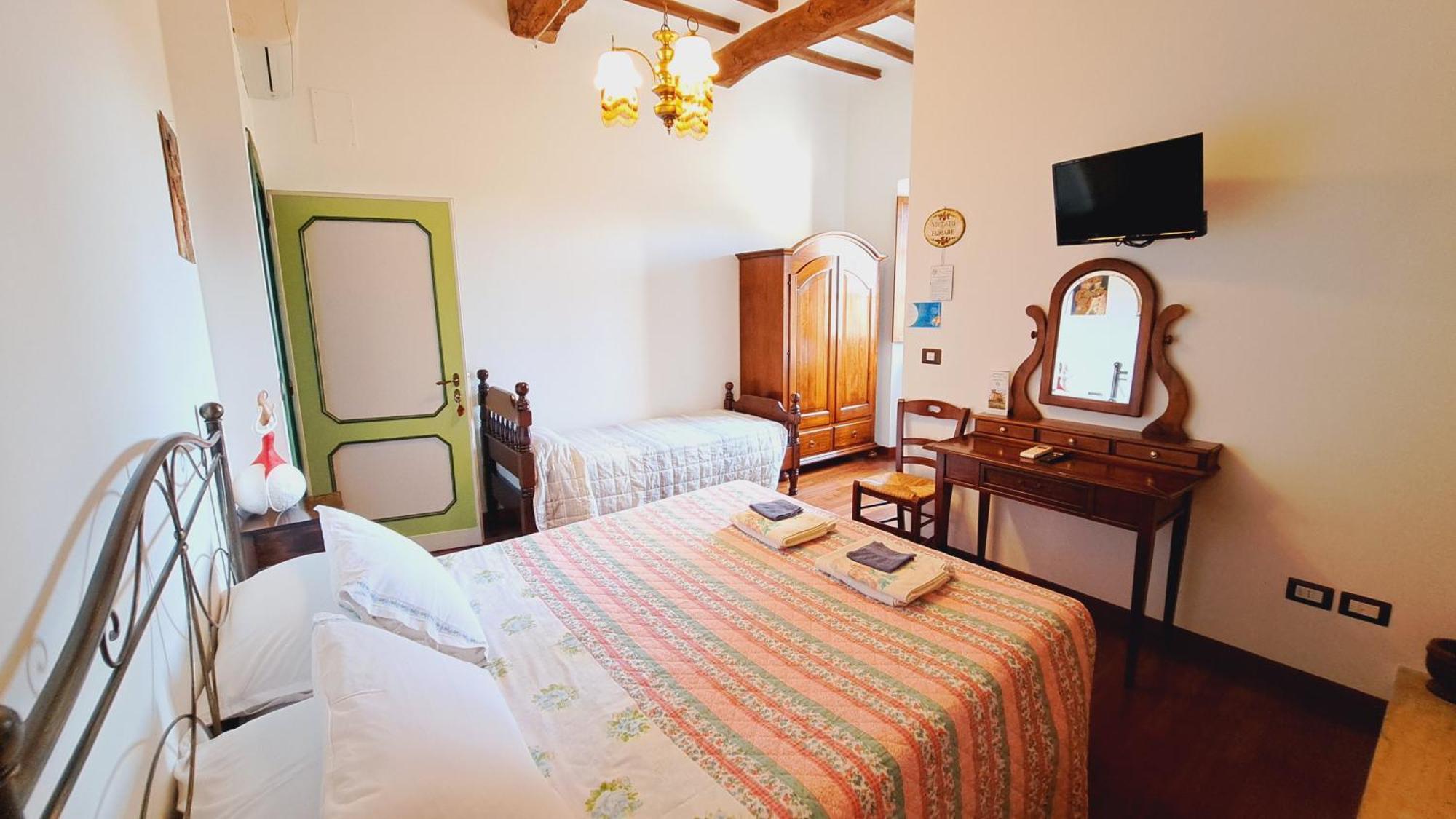 Agriturismo Abbazia Sette Frati A Casa Di Sara Pietrafitta  Екстериор снимка